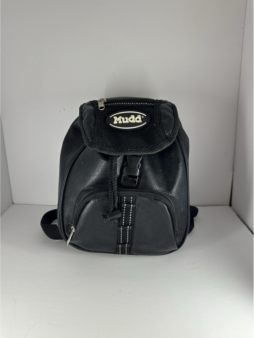 Mudd Backpac Black Adjustable Strap Nice Condition Pre-Owned